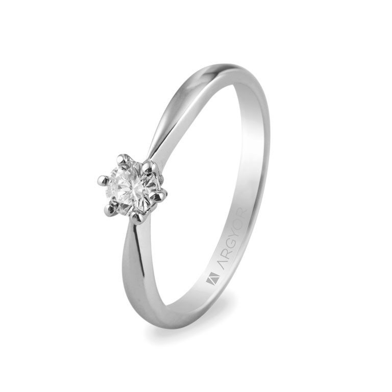 Anillo de prometida de oro blanco con diamante solitario