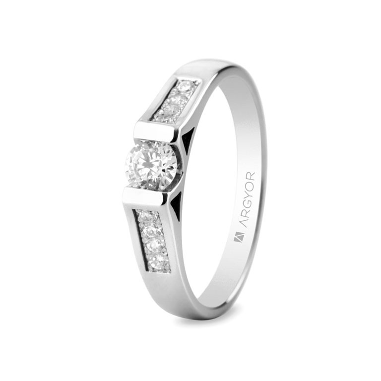 Sortija diamantes oro blanco